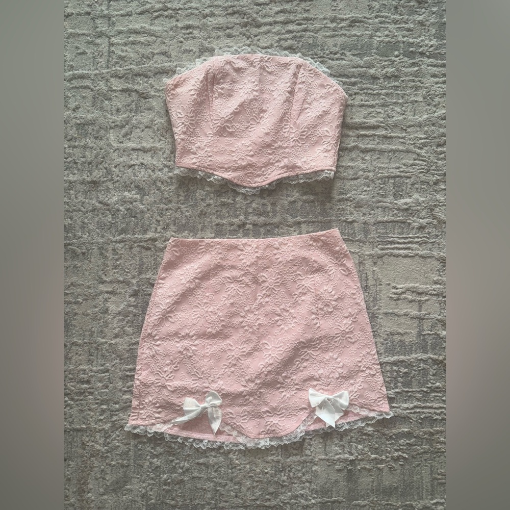 Amazon Pink Lace Pencil Skirt Set